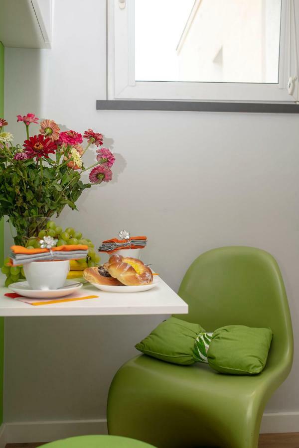 Wlr Apartments - Hoza II Варшава Екстериор снимка