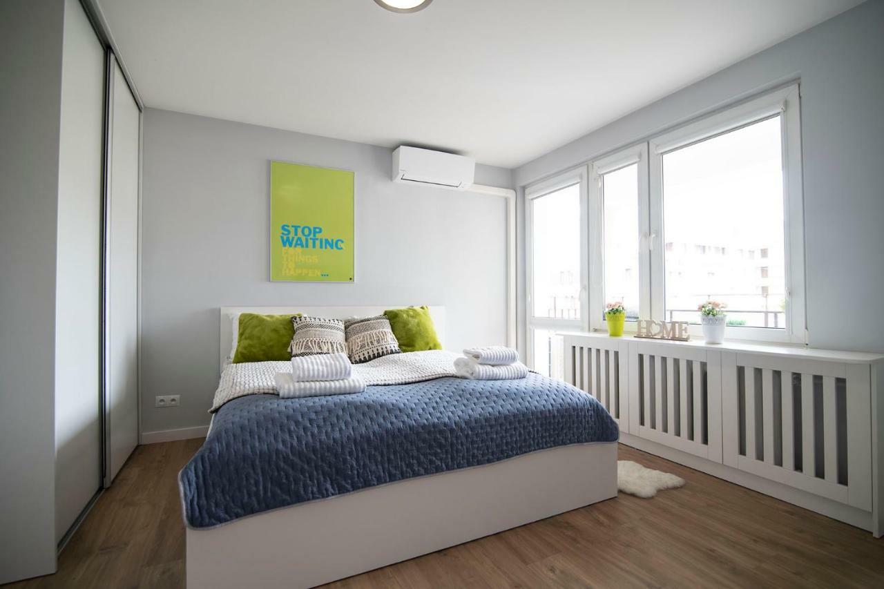 Wlr Apartments - Hoza II Варшава Екстериор снимка