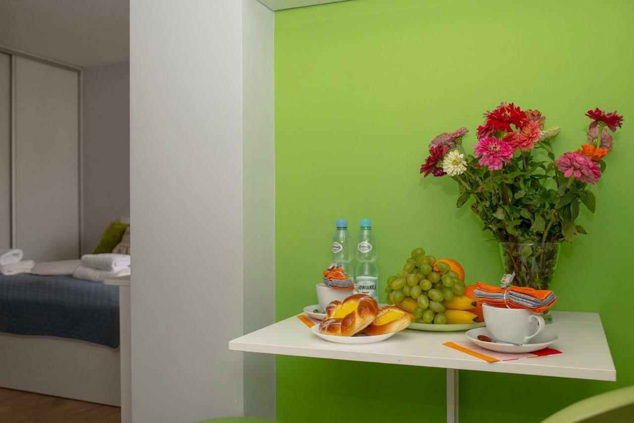 Wlr Apartments - Hoza II Варшава Екстериор снимка